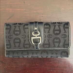 Black Patterned Wallet